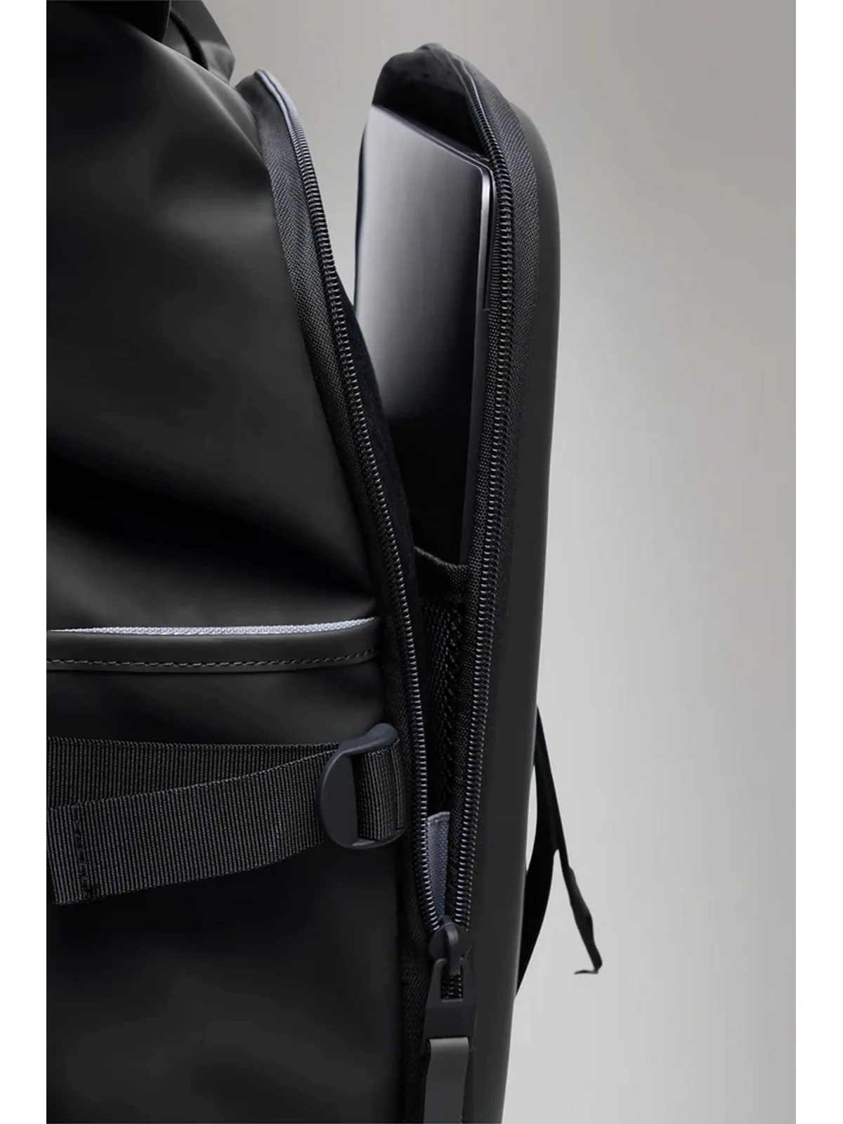 RAINS Zaino Unisex adulto Texel Moulded Backpack 13430 01 Black Nero - Image 7