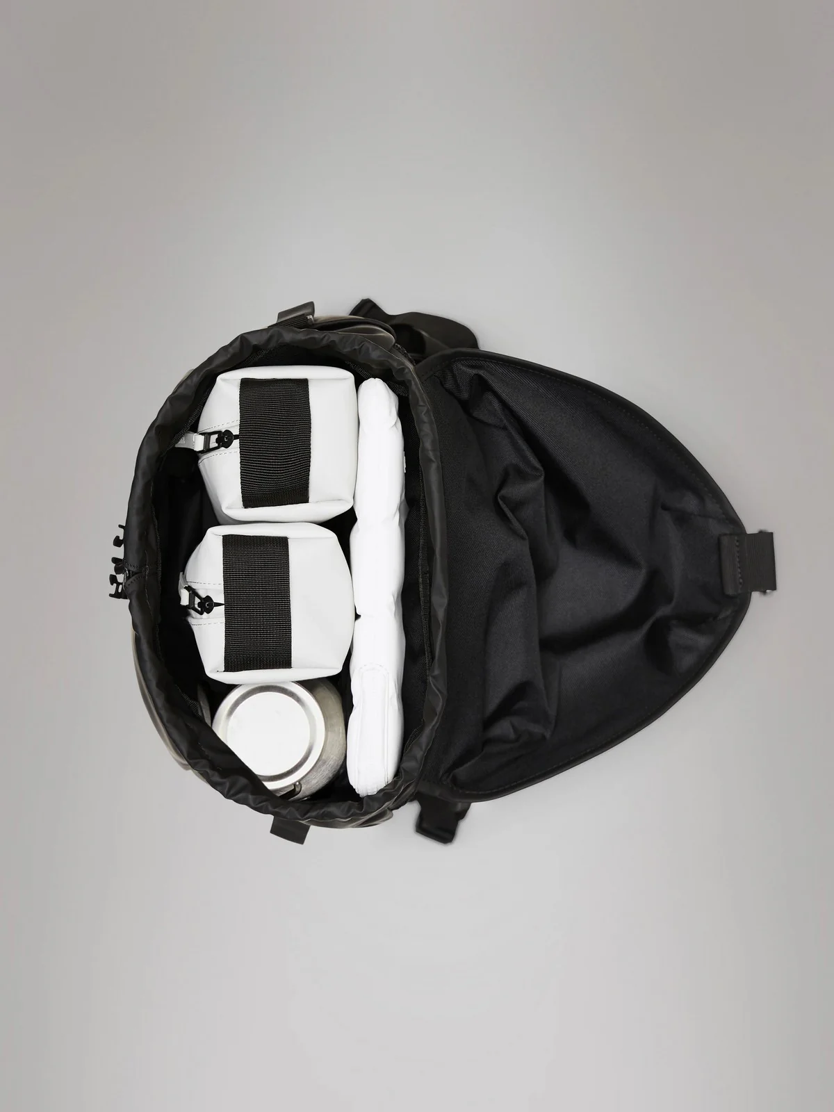 RAINS Zaino Unisex adulto Valera Bucket Backpack W3 14840 127 Swamp Swamp - Image 3