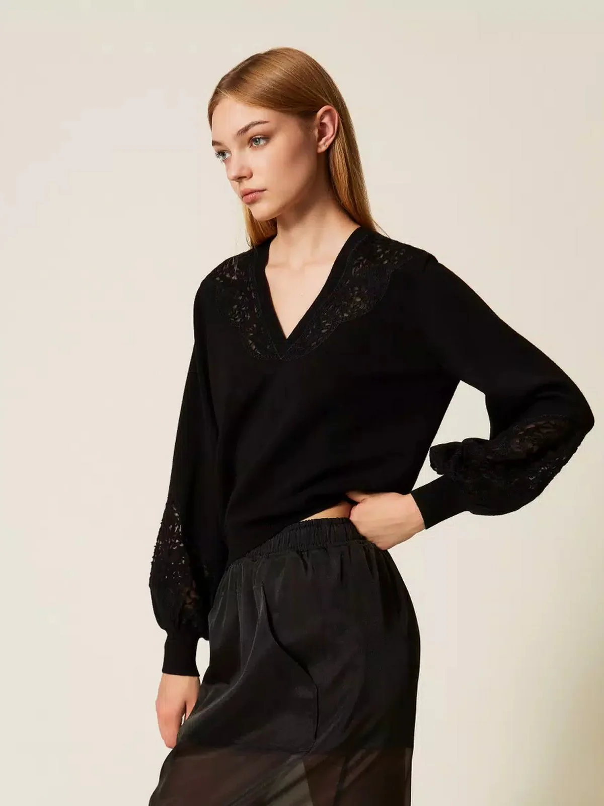 TWINSET Maglione Donna MIX VISCOSE & MESH EMBROIDERED INTARSIA 252TT3440 00006 Nero - Image 4
