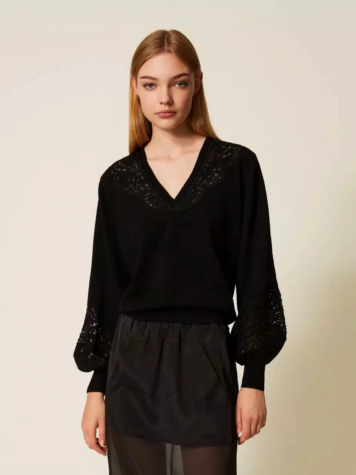 TWINSET Maglione Donna MIX VISCOSE & MESH EMBROIDERED INTARSIA 252TT3440 00006 Nero - Image 5