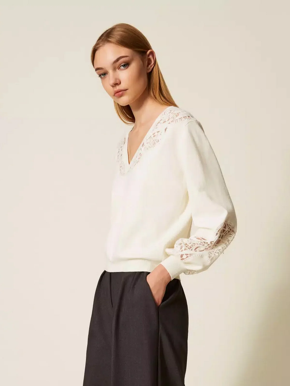 TWINSET Maglione Donna MIX VISCOSE & MESH EMBROIDERED INTARSIA 252TT3440 00282 NEVE - Image 4