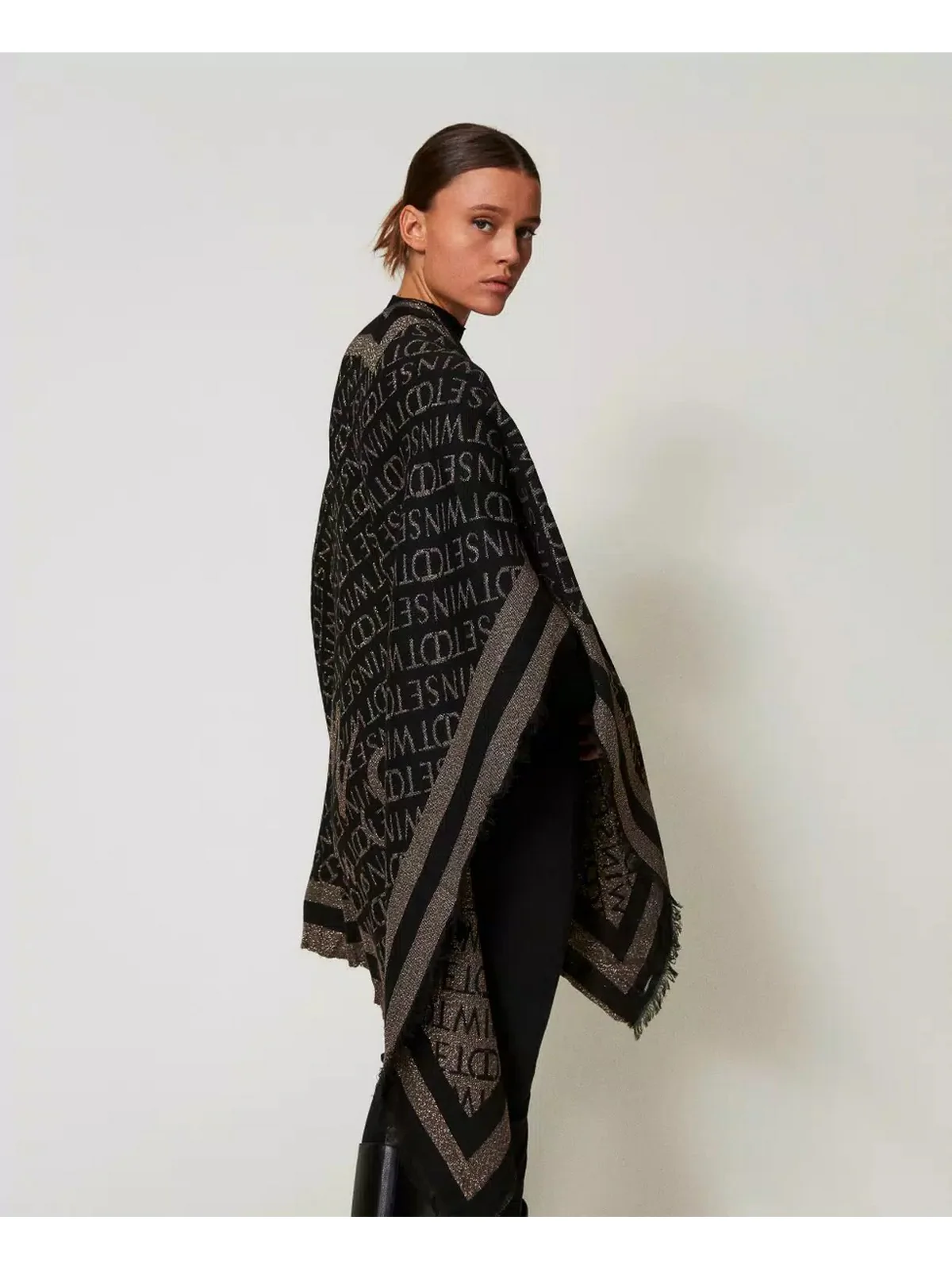 TWINSET Mantella Donna 242TO504A 00006 Nero - Image 3